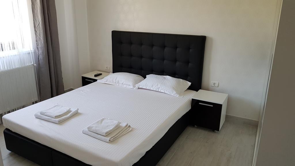 V1 Apartment Köstence Dış mekan fotoğraf