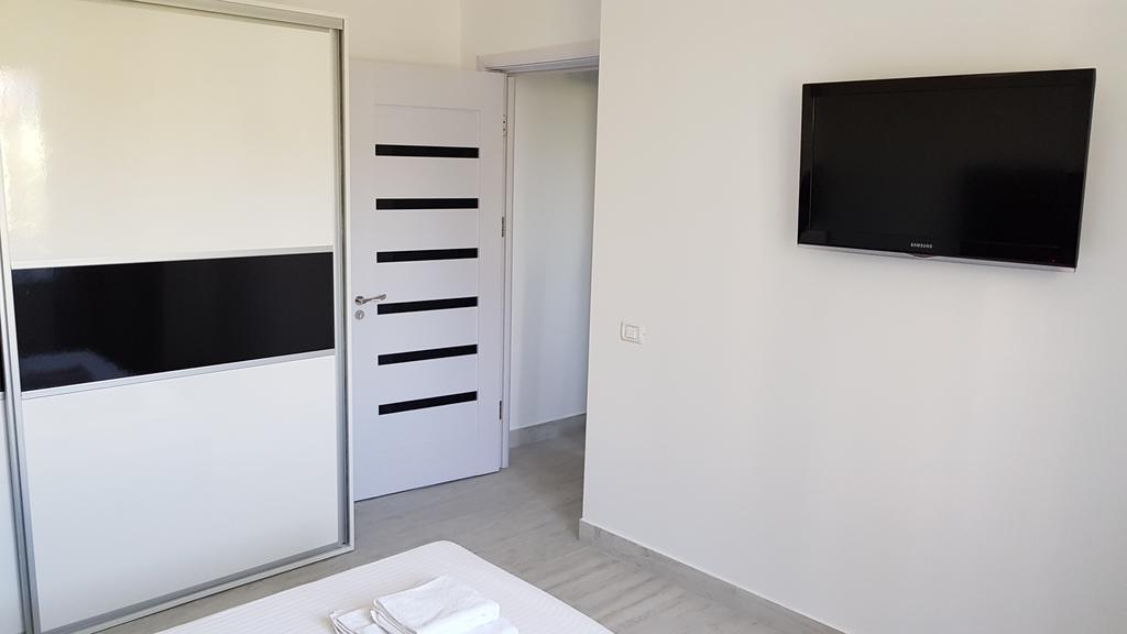 V1 Apartment Köstence Dış mekan fotoğraf